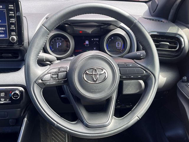 YARIS