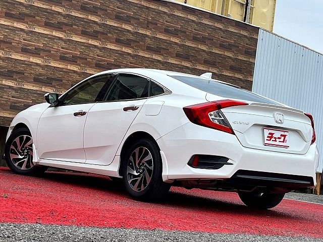 CIVIC sedan