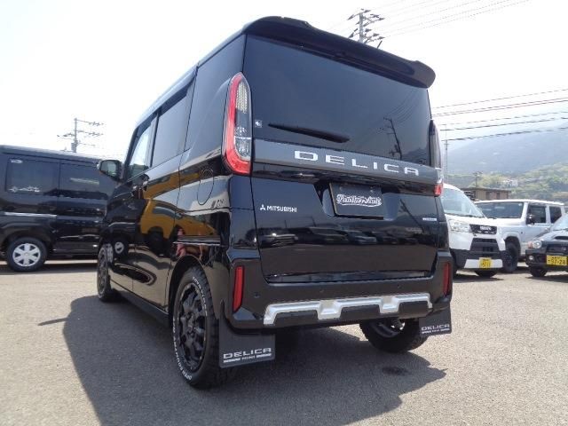 DELICA MINI