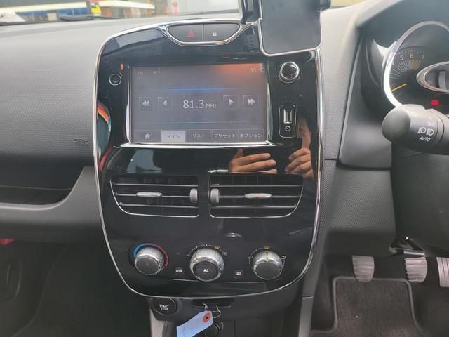 RENAULT LUTECIA