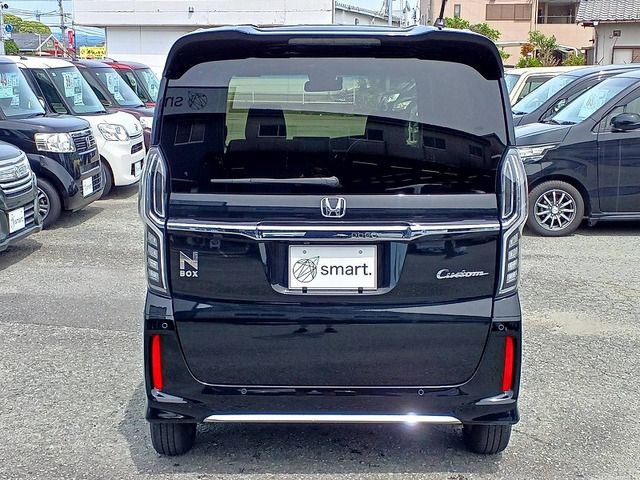 N-BOX CUSTOM