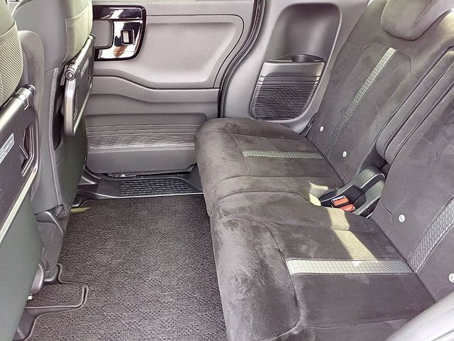 N-BOX CUSTOM