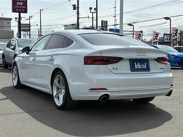 AUDI A5 SPORTBACK
