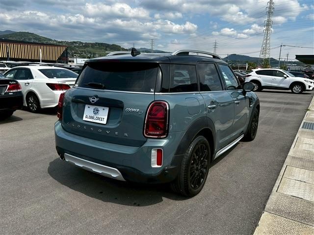 MINI COOPER D CROSSOVER
