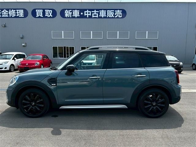 MINI COOPER D CROSSOVER