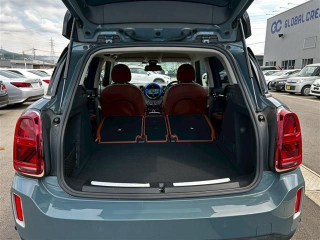 MINI COOPER D CROSSOVER