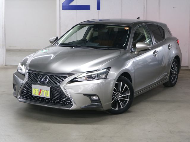 LEXUS CT200h