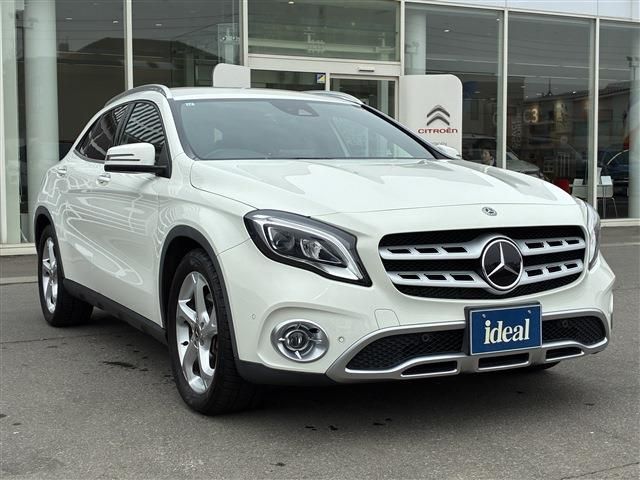 MERCEDES BENZ GLA class