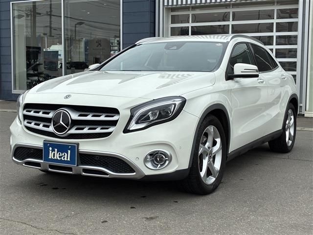 MERCEDES BENZ GLA class