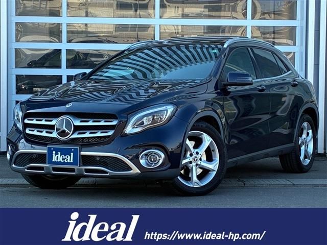 MERCEDES BENZ GLA class