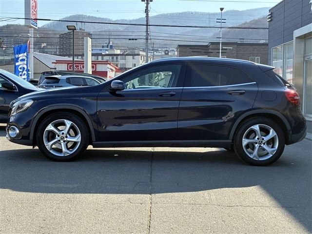 MERCEDES BENZ GLA class