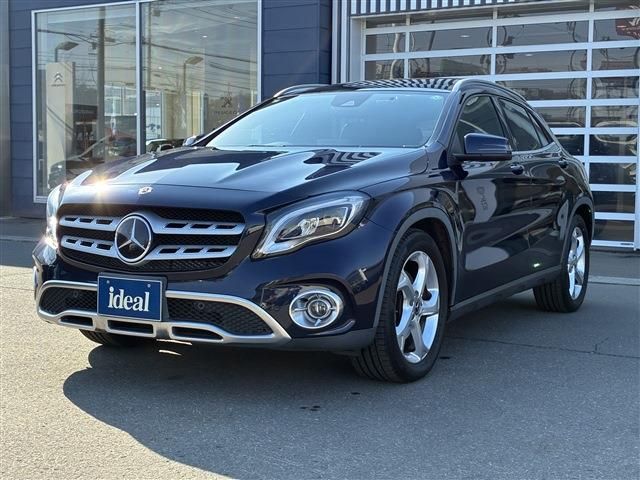MERCEDES BENZ GLA class