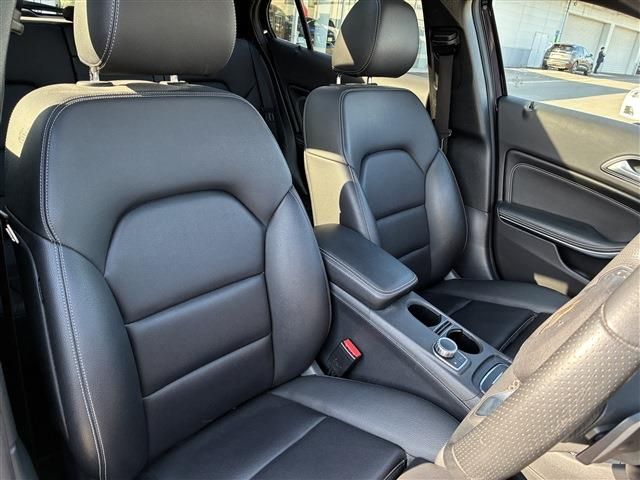 MERCEDES BENZ GLA class