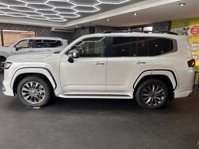 LANDCRUISER wagon