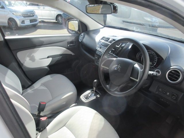 MIRAGE hatchback