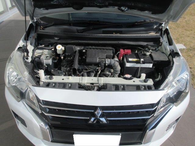 MIRAGE hatchback
