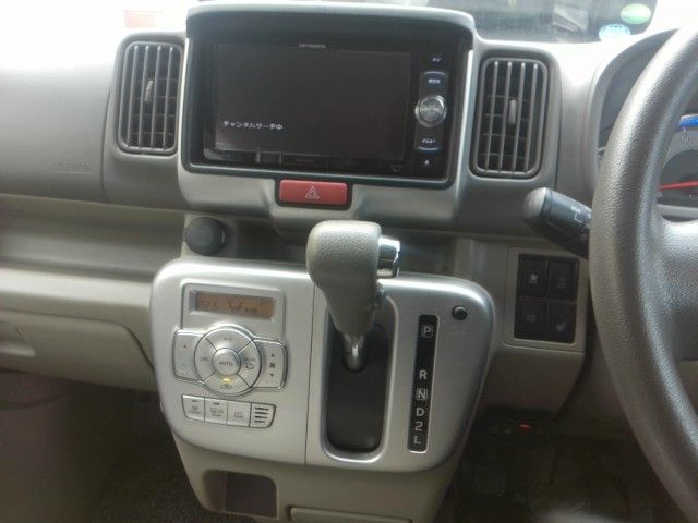 NV100 CLIPPER RIO 4WD