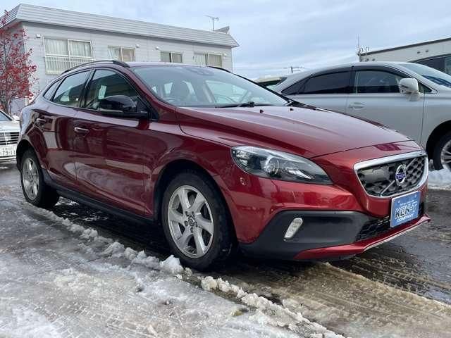 VOLVO V40 CROSS COUNTRY