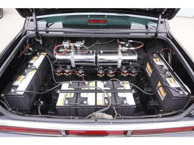 LINCOLN TOWNCAR