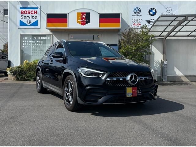 MERCEDES BENZ GLA class