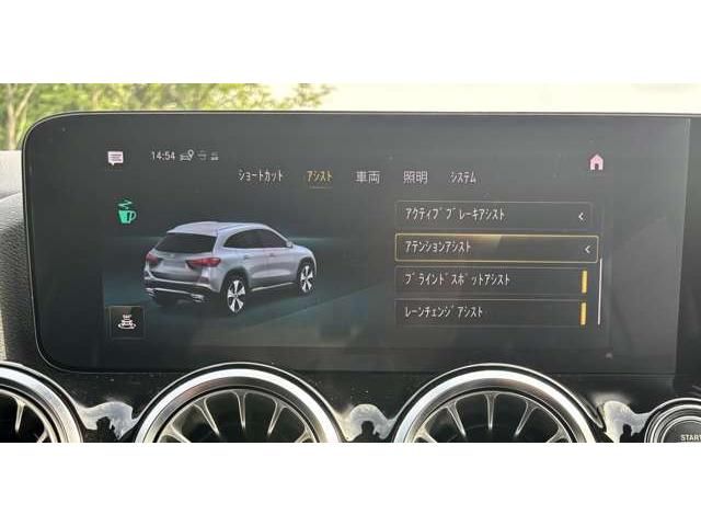 MERCEDES BENZ GLA class