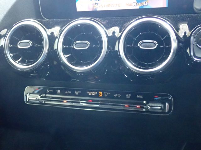 MERCEDES BENZ B-Class