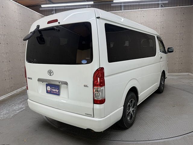 HIACE wagon