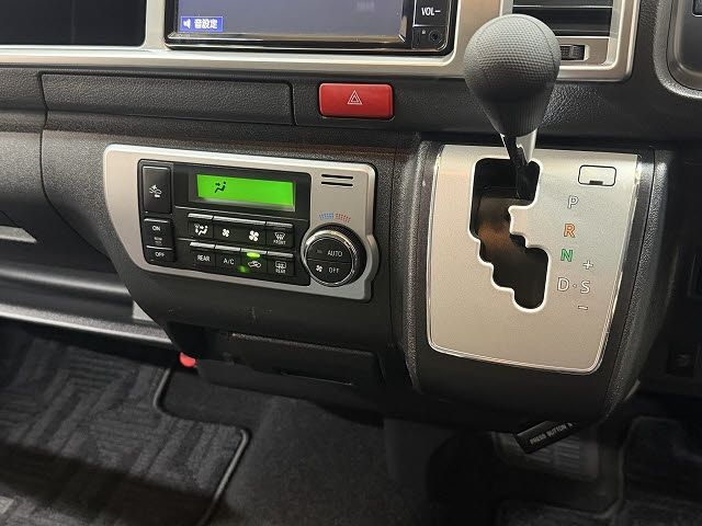 HIACE wagon