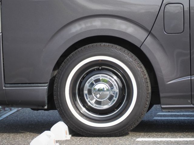 HIACE van 2WD
