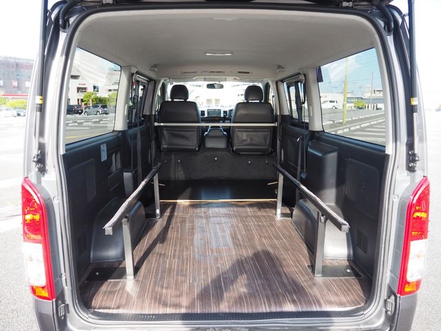 HIACE van 2WD