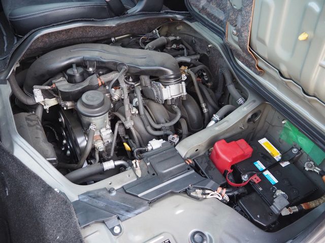 HIACE van 2WD