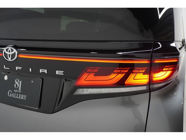 VELLFIRE  HYBRID