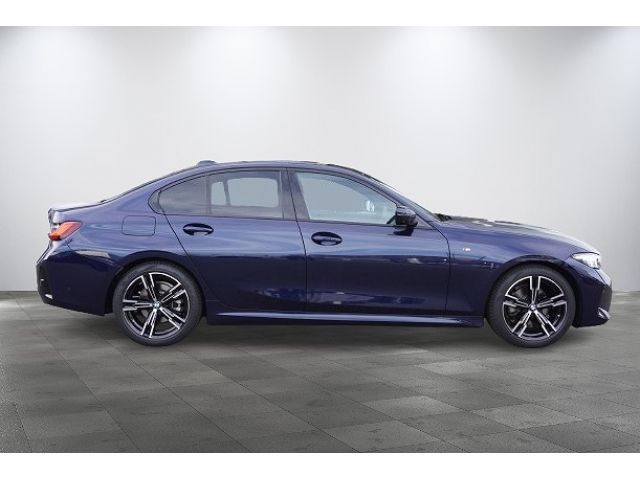 BMW 3 Series sedan