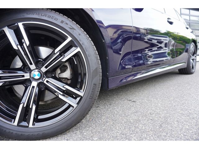 BMW 3 Series sedan