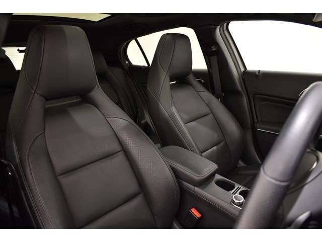 MERCEDES BENZ GLA class