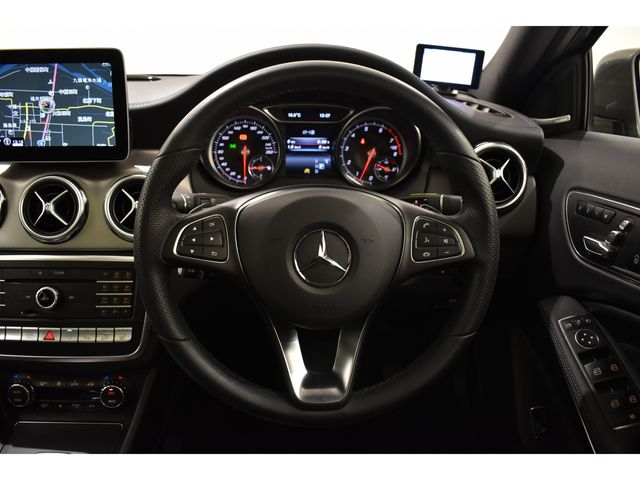 MERCEDES BENZ GLA class