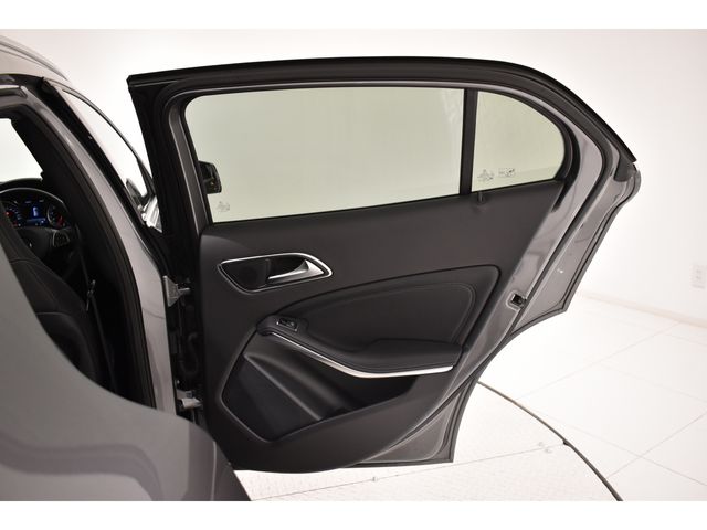 MERCEDES BENZ GLA class