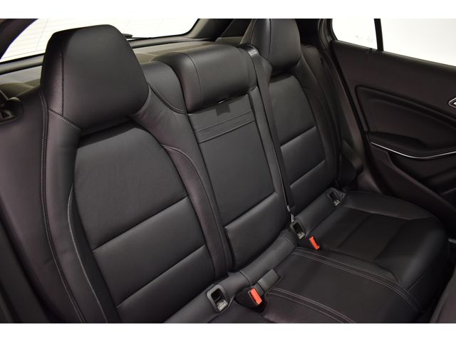 MERCEDES BENZ GLA class