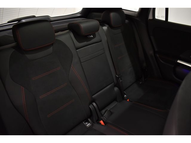 MERCEDES BENZ GLA class
