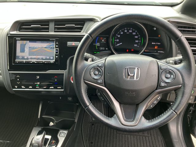 FIT HYBRID