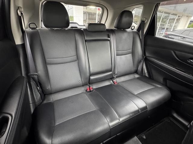 X-TRAIL HYBRID 4WD