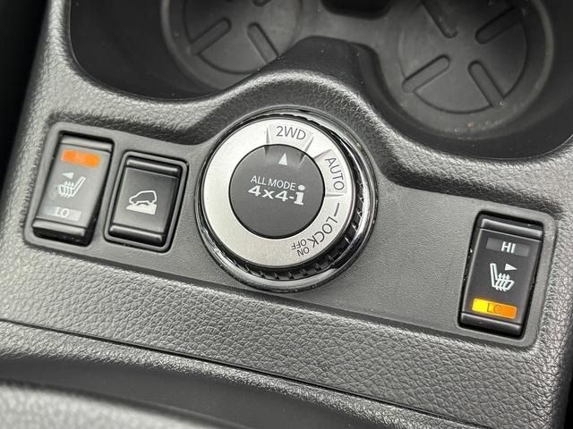 X-TRAIL HYBRID 4WD