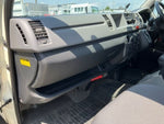 HIACE COMMUTER