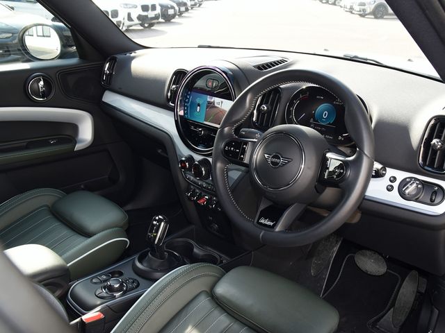 MINI COOPER D CROSSOVER