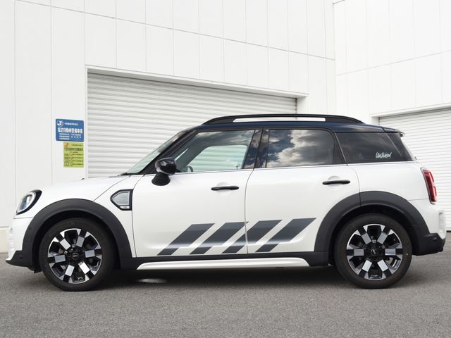 MINI COOPER D CROSSOVER