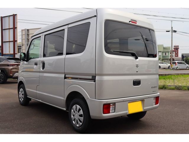 EVERY van 4WD