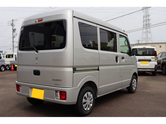 EVERY van 4WD