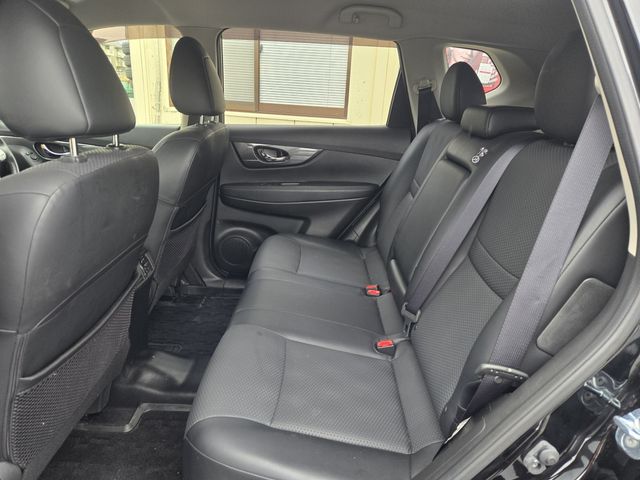 X-TRAIL HYBRID 4WD