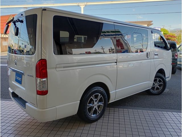 REGIUSACE van 4WD