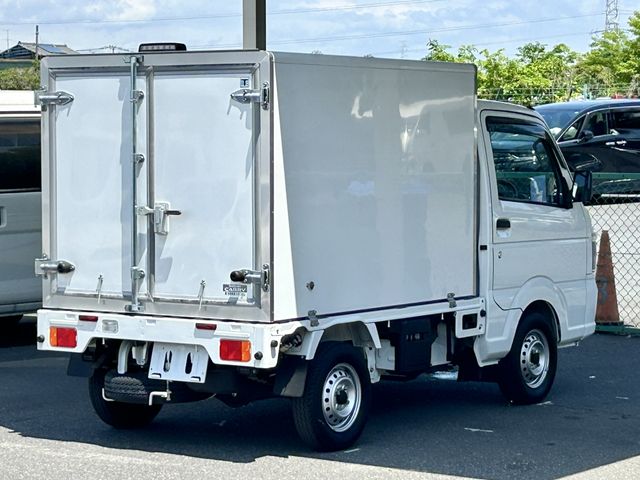 CARRY truck